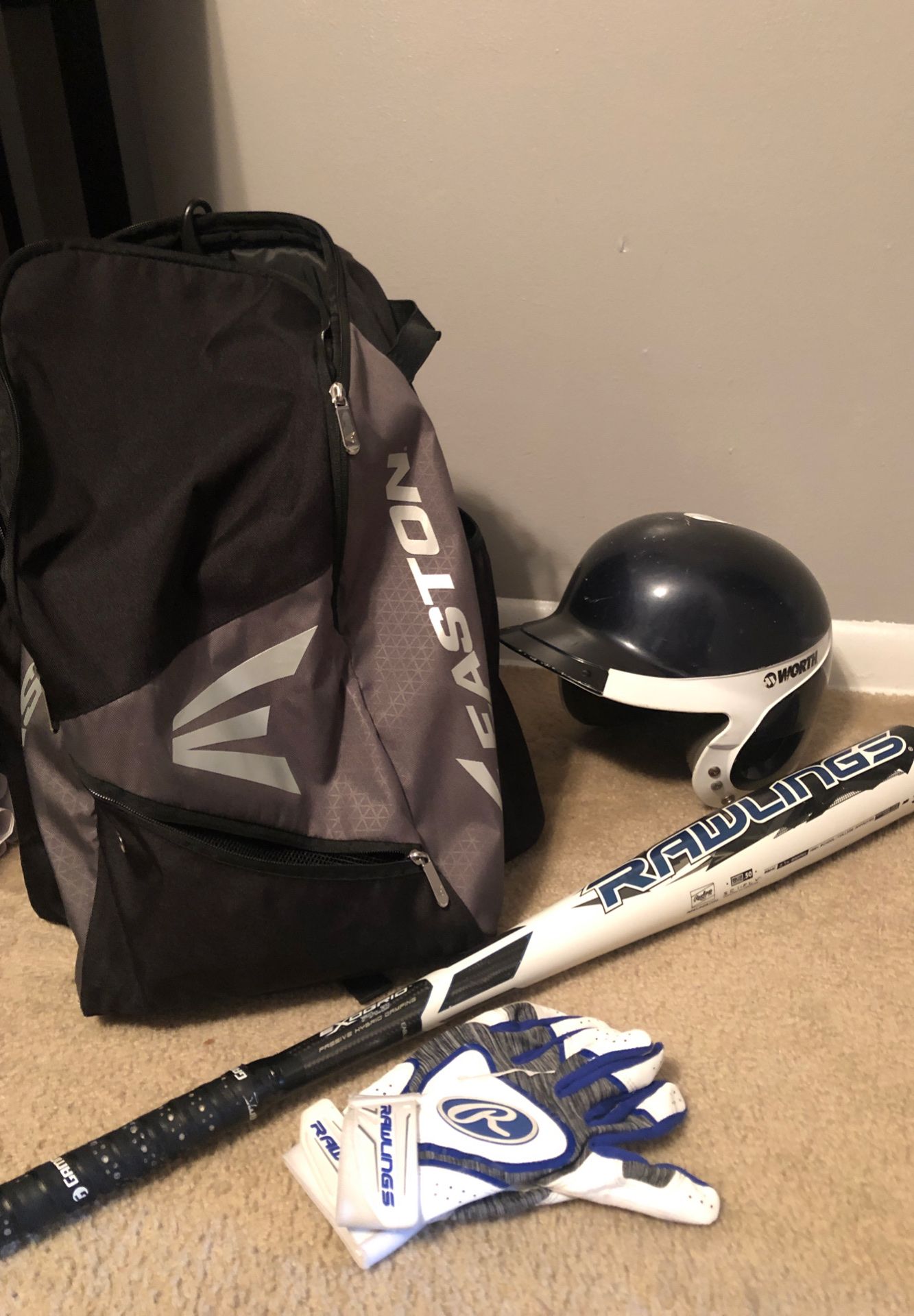 BBCOR baseball bat, helmet & gloves $70 (bag in pic has been sold)