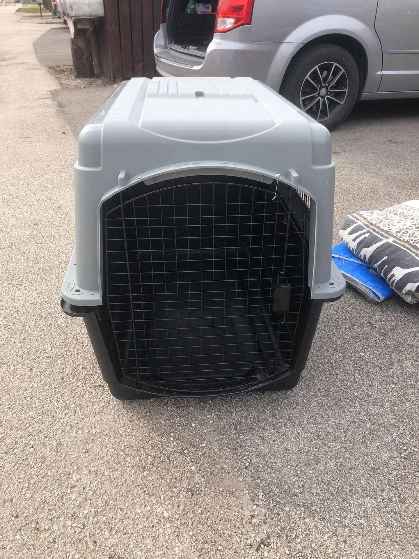 Large Dog Carrier 