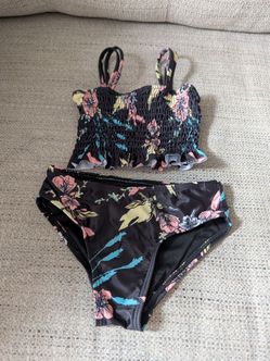 4/5 XS bathing suit