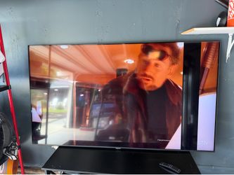 [Cracked, Free] Samsung 75" Q60T QLED 4K UHD HDR Smart TV x 1