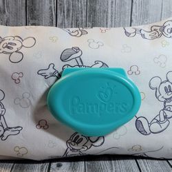 Mickey & Minnie Pampers Wipes Cover