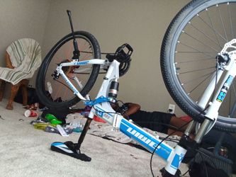 Foldable bicycle