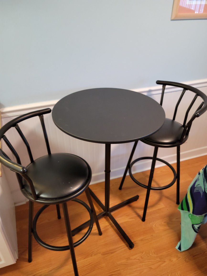 Bistro Table And 2 Chair Set