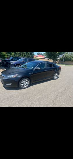 2012 Kia Optima - Clean Title