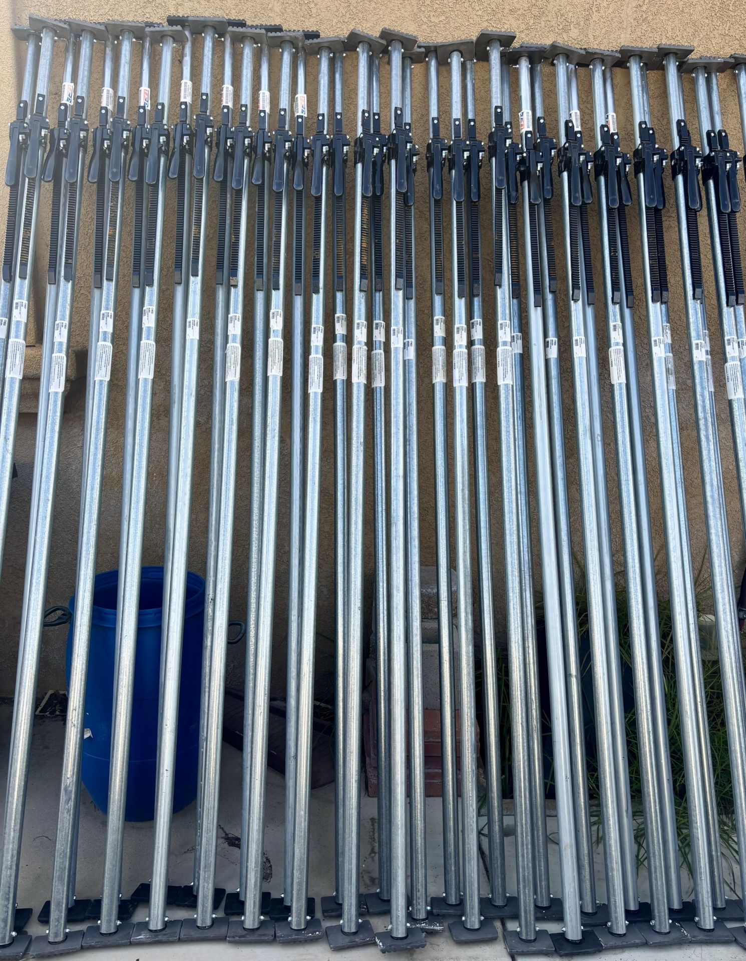 Load Locks Truck Drivers Warehouse Distribution