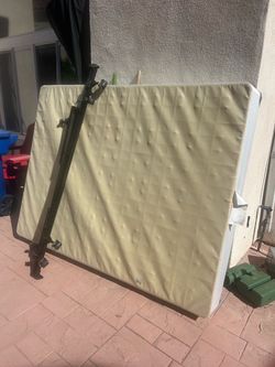 Queen Box Spring w/Frame