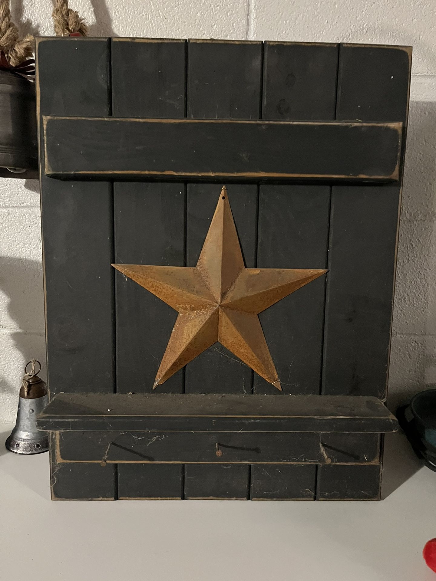 Wooden Key Holder W/ Star