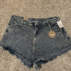 New Denim 3x Shorts $5
