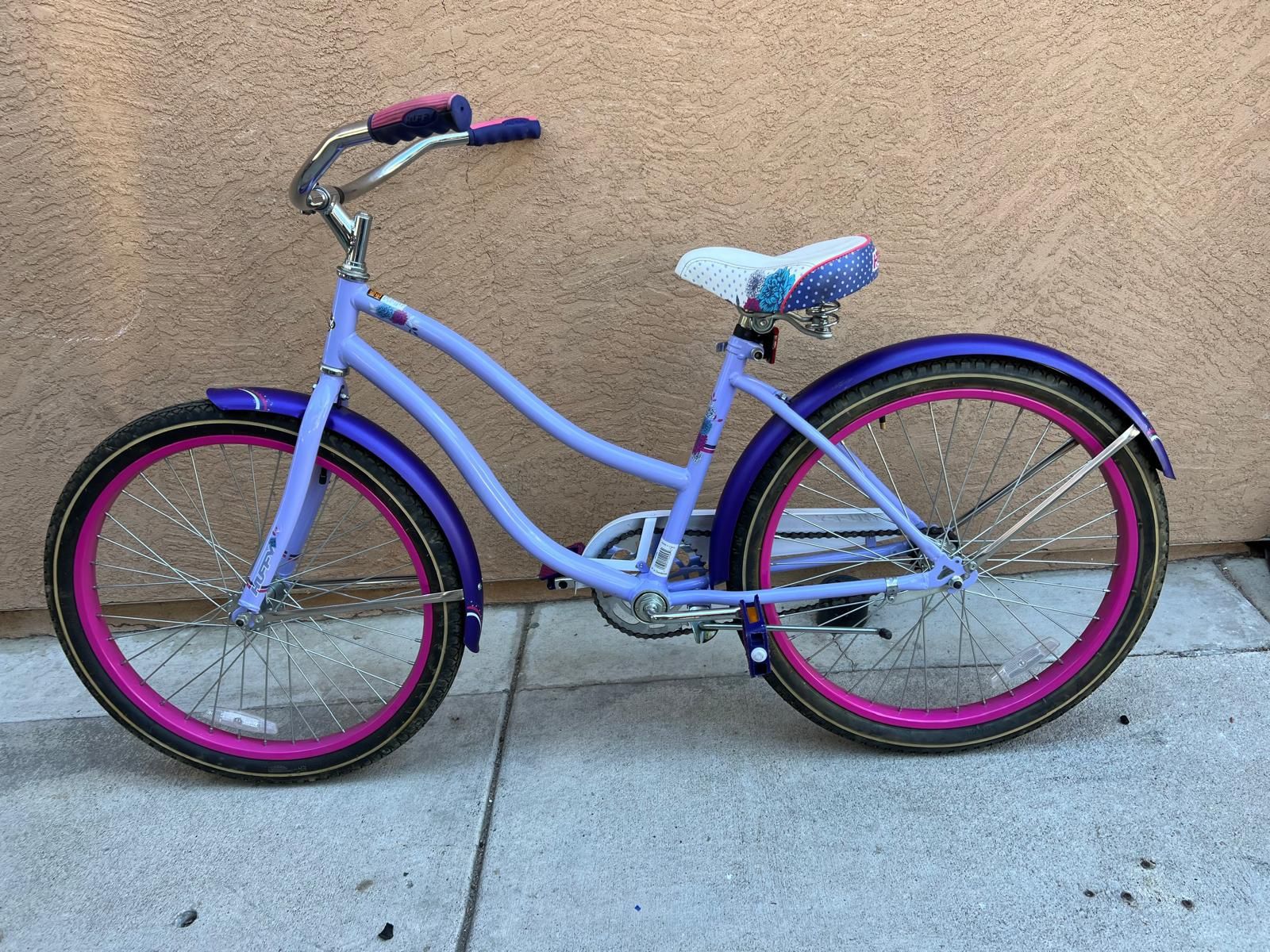 Beach Cruiser Bike