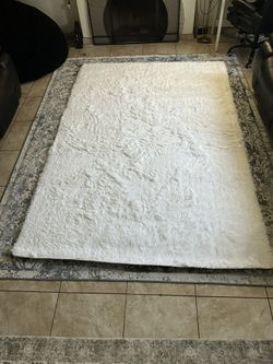 White Fluffy Rug  6x9 