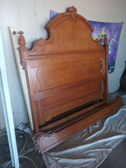 Bedroom set Lexington Victorian sampler collection