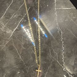 14kt Yellow Gold Necklace & Pendant 
