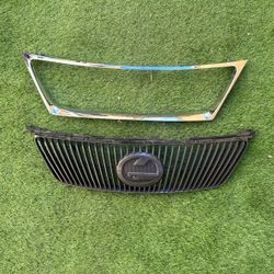 Lexus Grill 