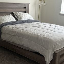 Brand NEW Ashley Furniture Bedroom Set/Brand NEW Living Room Set
