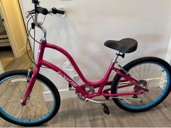 Woman’s Electra Townie 7D Hybrid Bike Step Thru Tuned Ready/Ridw