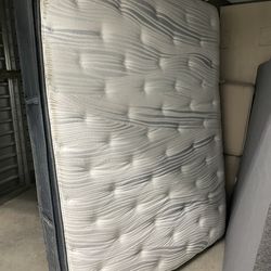 Queen Mattress + Boxspring