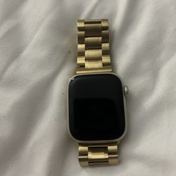 Apple Watch Series 8