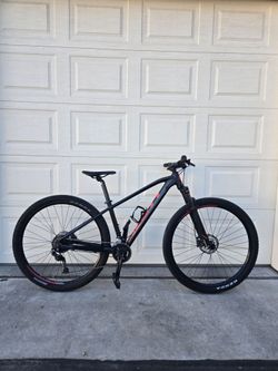 Scott 29 (Small) Mountain bike (2 Available)