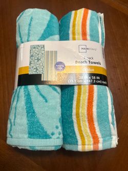 Beach towels, set up two beautiful, two different colors and design  large
