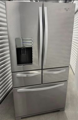 REFRIGERATOR 