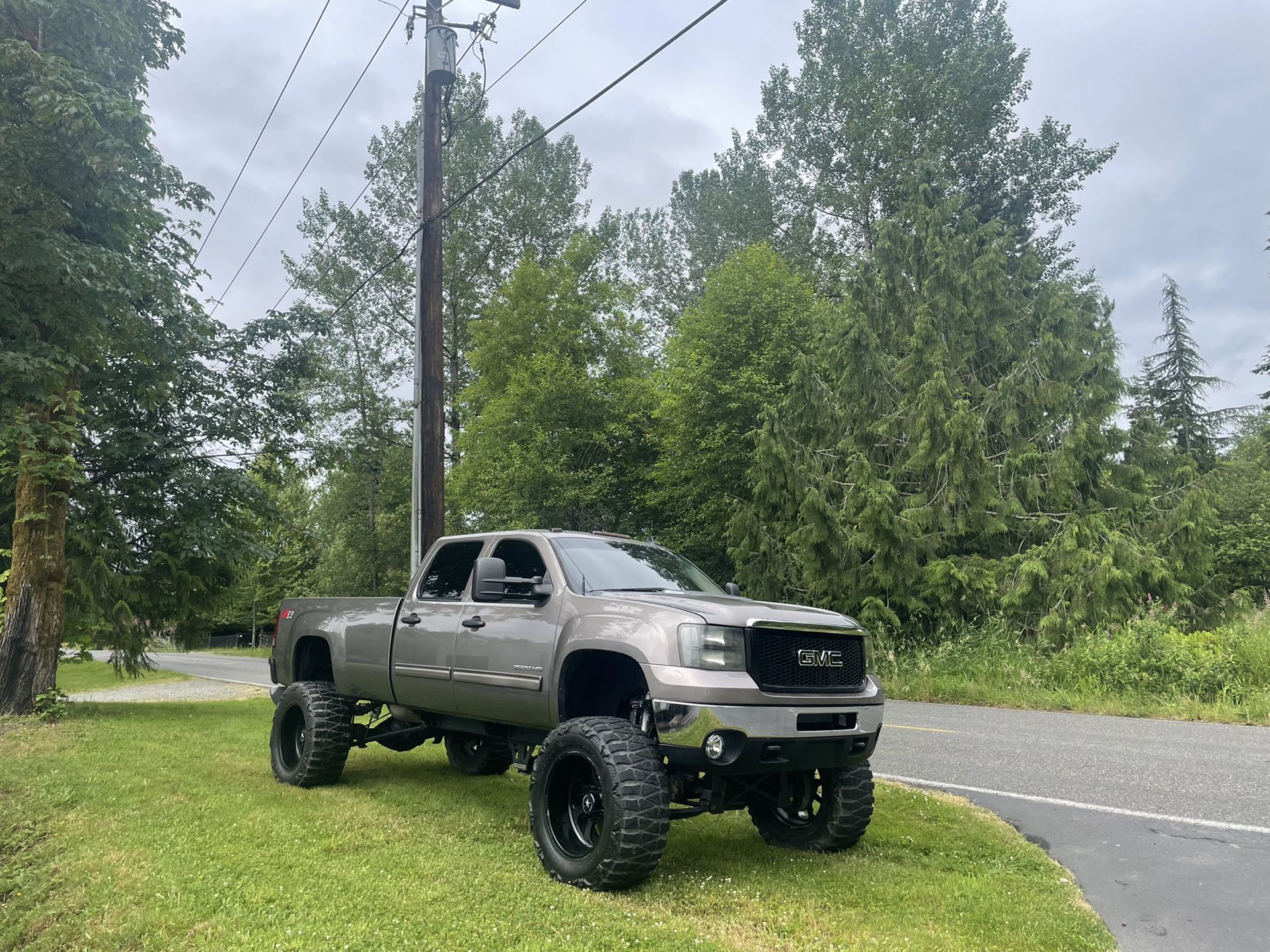 22x14 American Force Wheels