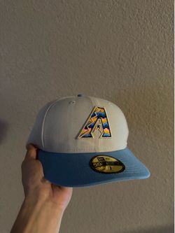 Arionza D-backs fitted