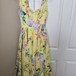 Gucci, Valentino, Christian Dior, Louis Vuitton ,Santorini Group.