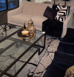 Like New Sofa Set