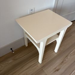 Wood cream colored Side / end table