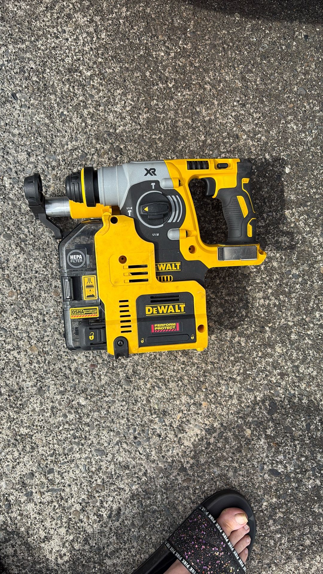 Dewalt Roto Hammer With Hammer Vac