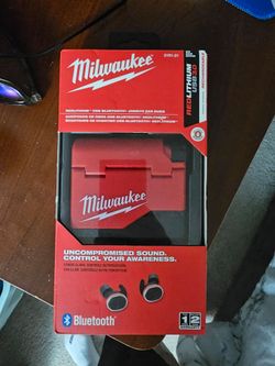 Milwaukee 2191-21 Bluetooth Earbuds