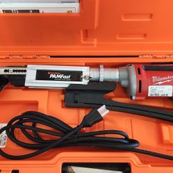 Milwaukee Screwgun With Pam Case Used