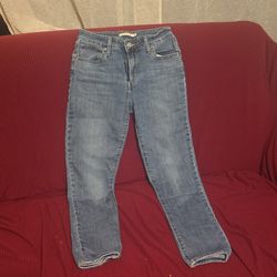 Levis Jeans