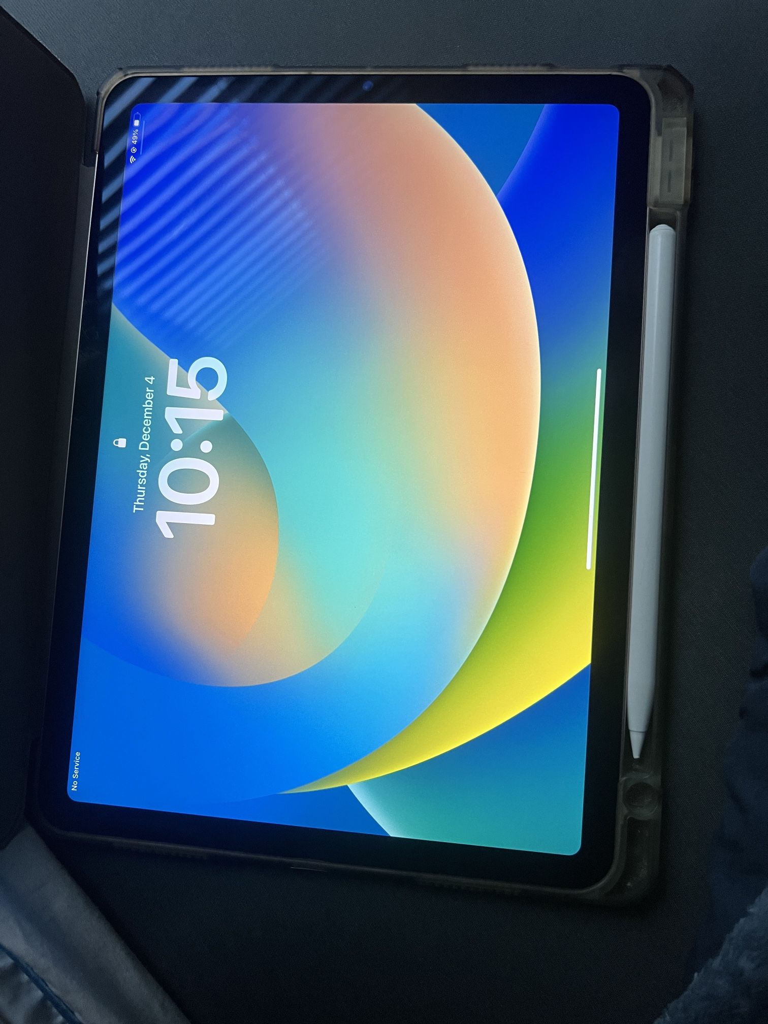 Rose Gold iPad Air 5th Gen (64GB) + Apple Pencil & Case - Cellular Model