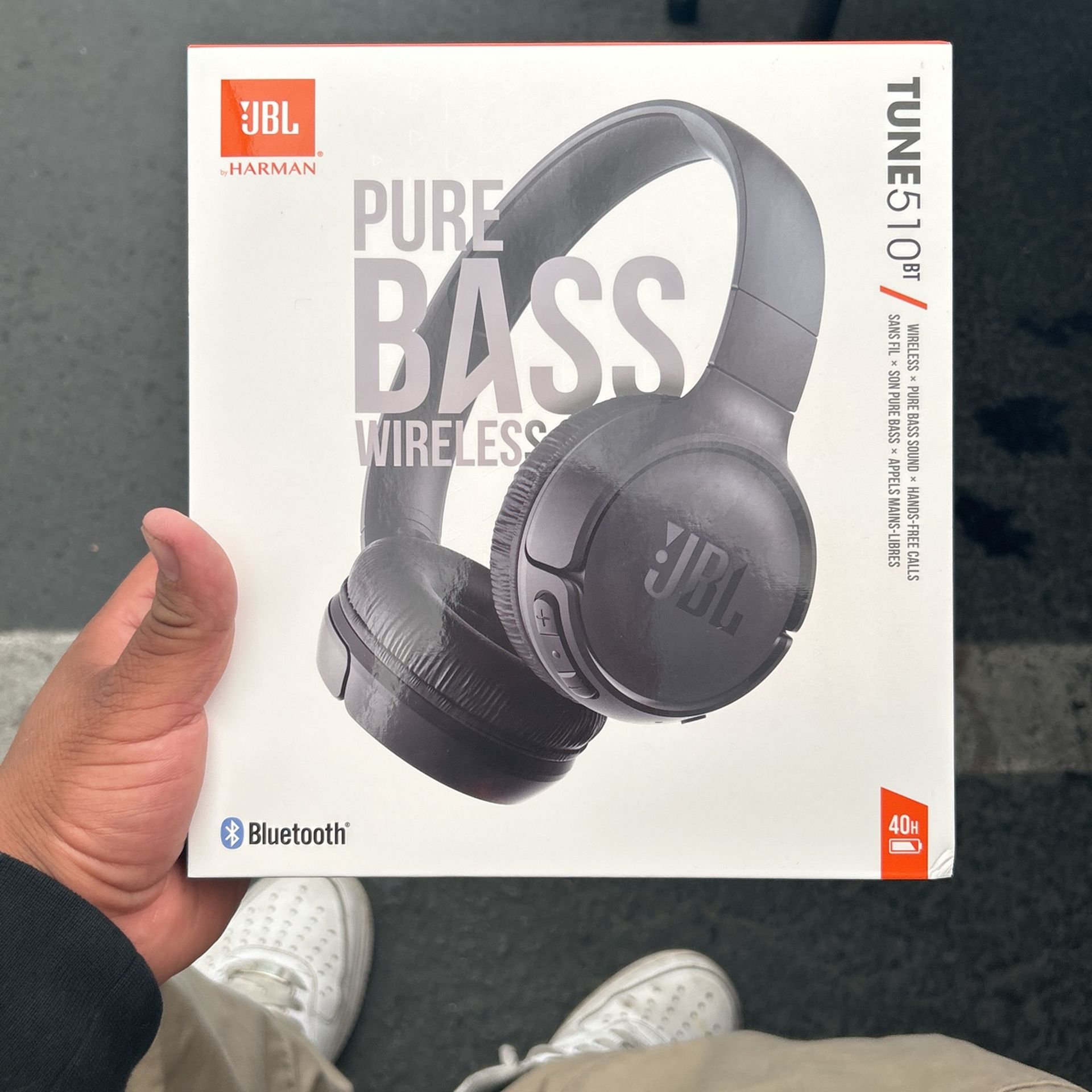 JBL Wireless Headphones 