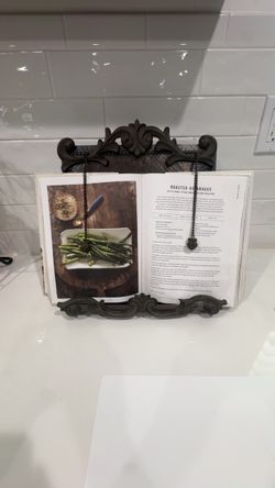 Recipe book holder
