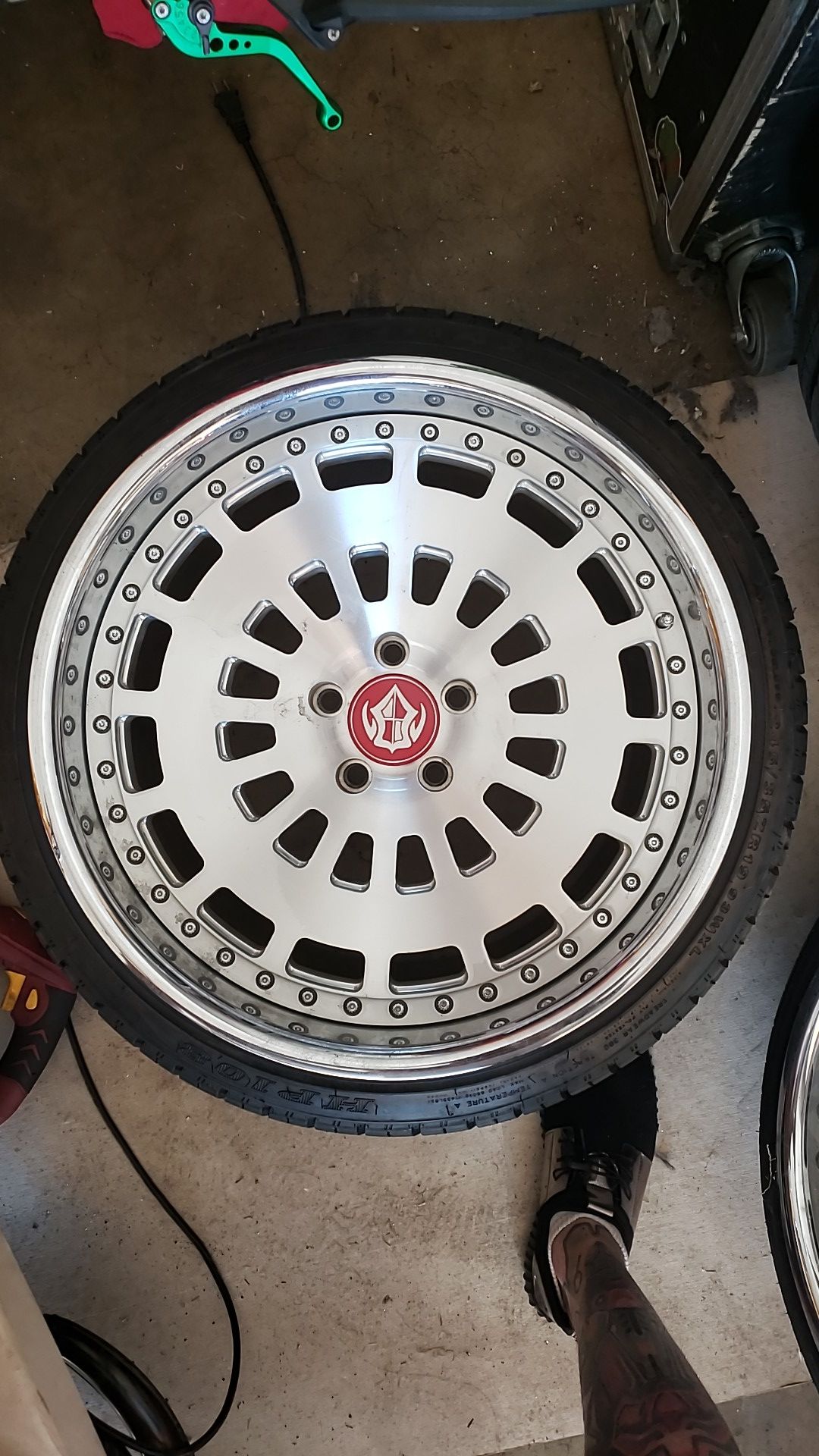 Vip Modular vx 210 3 piece wheels