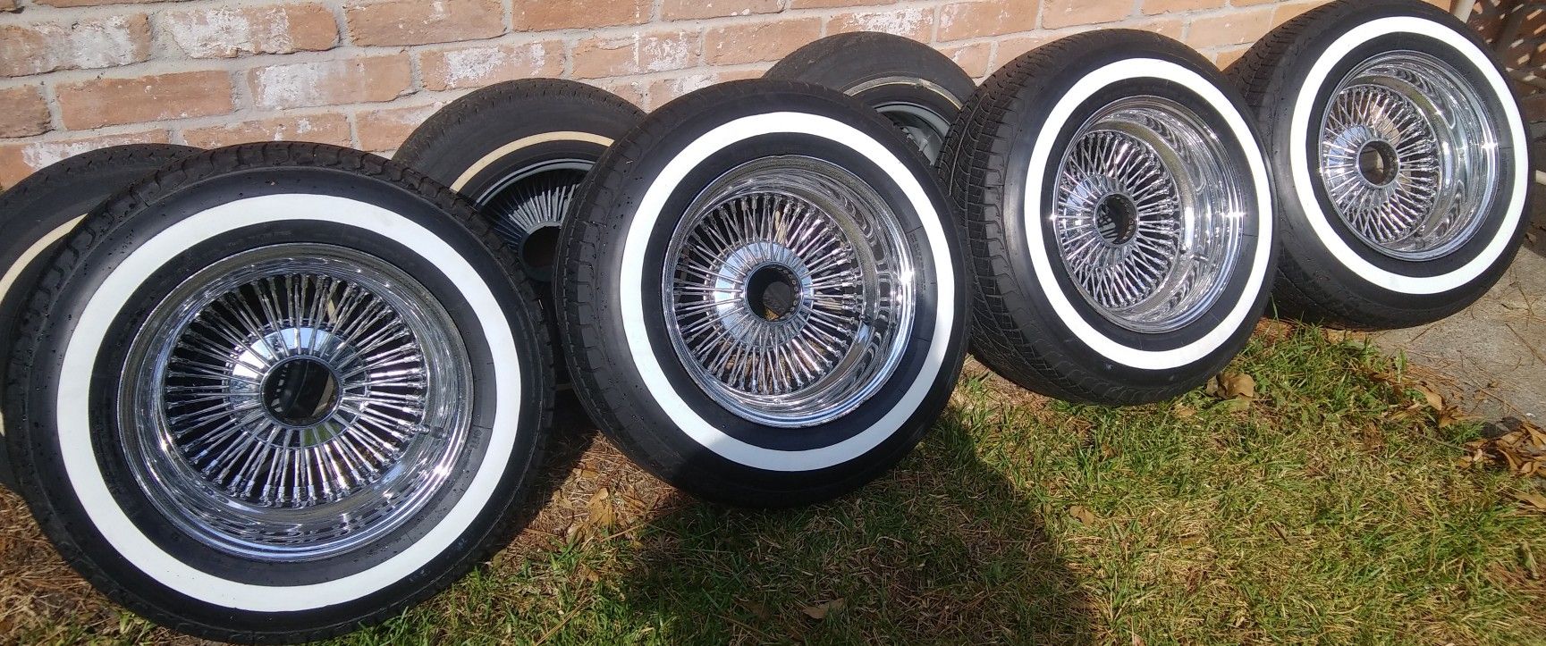 Authentic dayton lowrider 72 spoke wire wheels