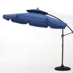 10 Ft Iron Cantilever Tilt Outdoor Patio Umbrella in Navy Blue
