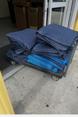 Moving Blankets