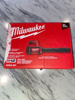 Milwaukee M12 12V Lithium-Ion Cordless Compact Spot Blower
