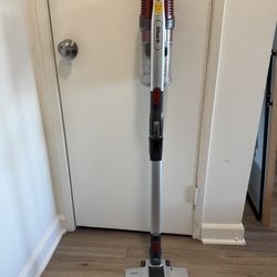 Shark Rocket Pet Pro Cordless Stick Vacuum