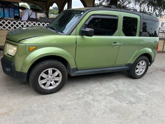 2006 Honda Element awd 5 speed manual