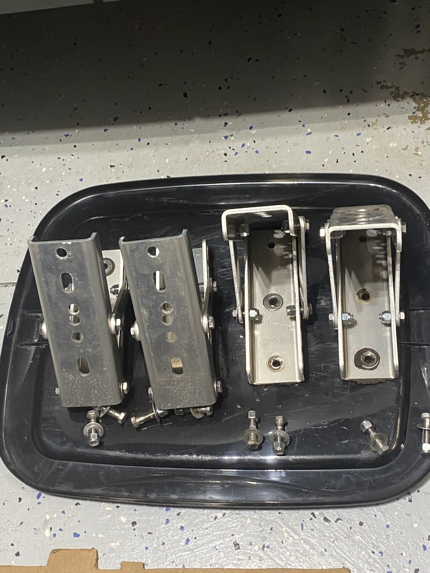 Sun setter Roof Brackets