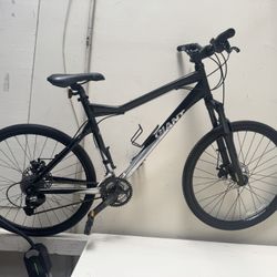 Giant brand mountain Bike 