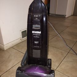 Vacuum Kenmoore 