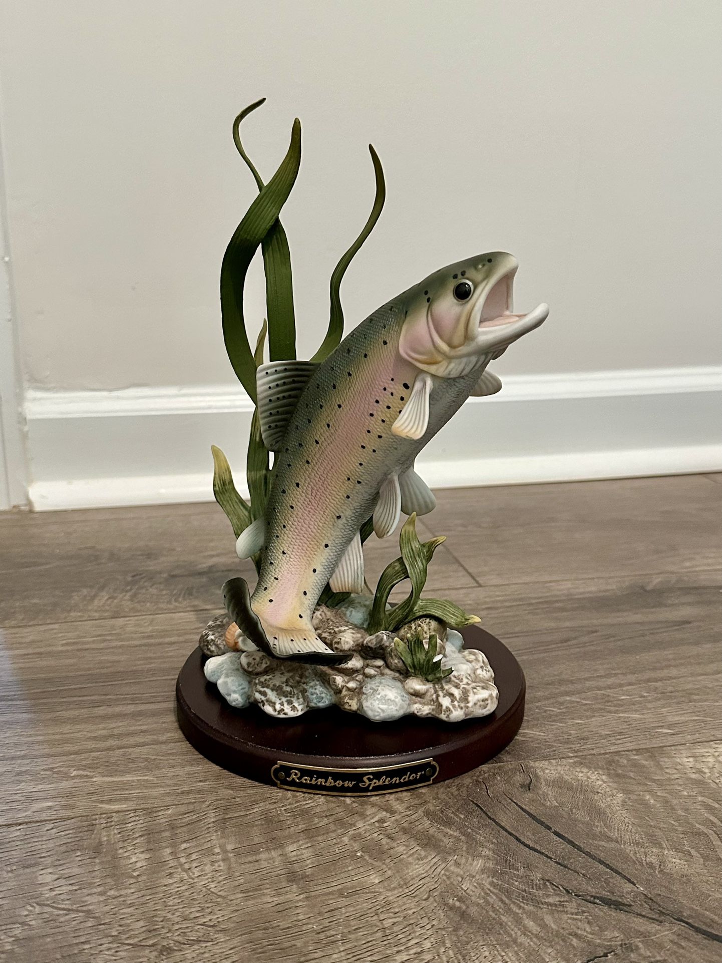 1995 HOMCO CLASSIC PORCELAIN "RAINBOW SPLENDOR" RAINBOW TROUT