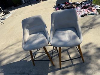 Bar chairs