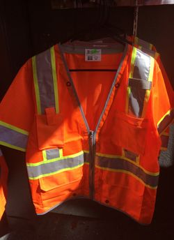 Class 3 safety Vest