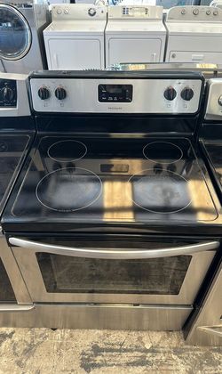 Frigidaire Stainless Electric Range QuickBoil